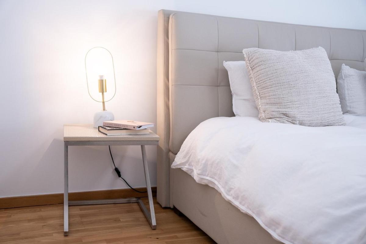 Beautiful Modern 2br With Big Terrace *